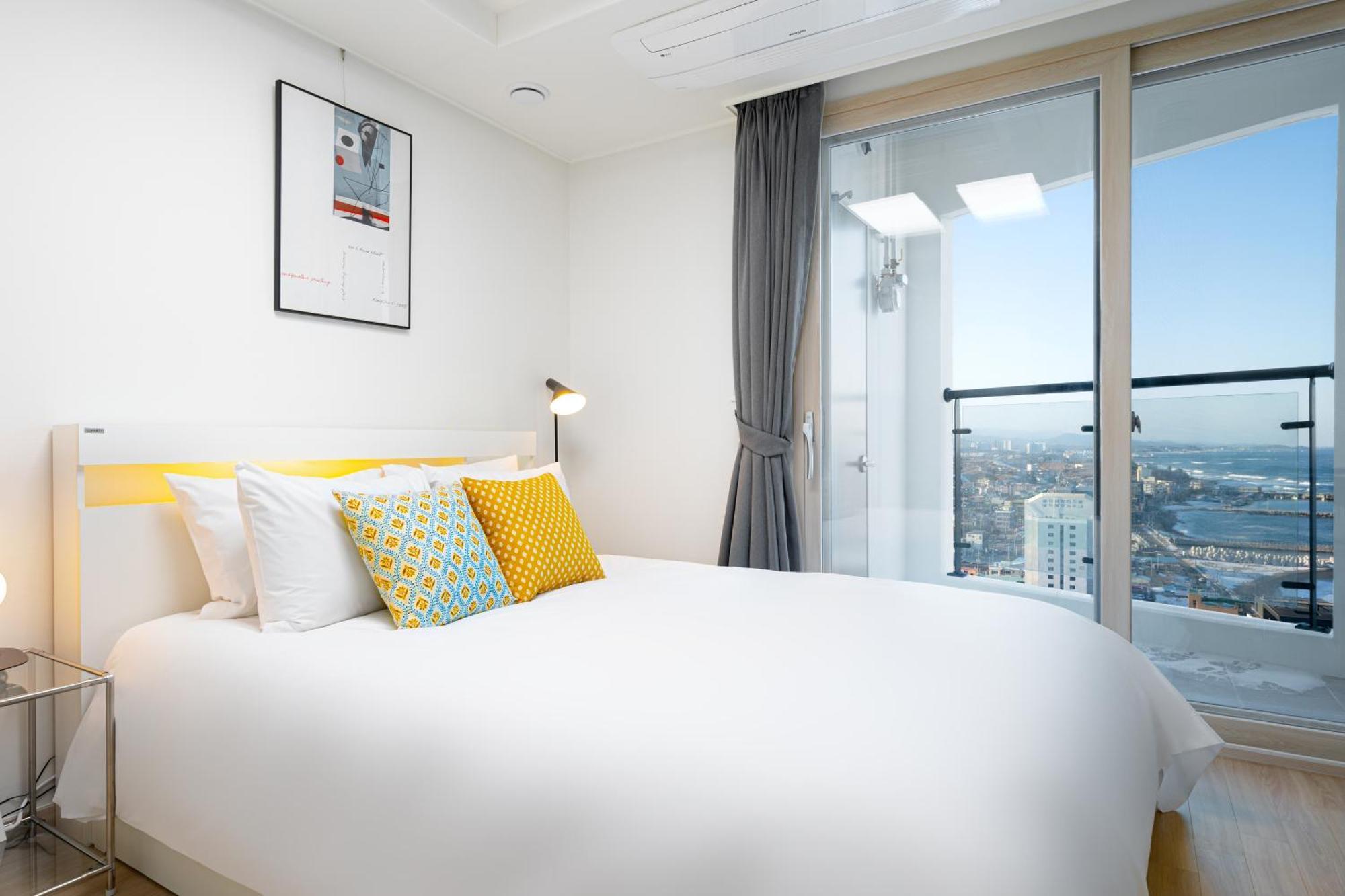 Urbanstay Sokcho Deungdae Beach Exterior foto